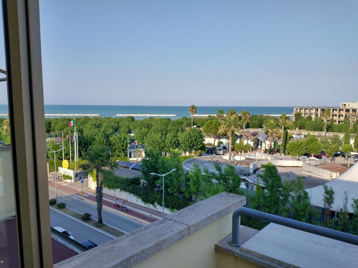 Casa Rosa Villa Porto SantʼElpidio Dış mekan fotoğraf